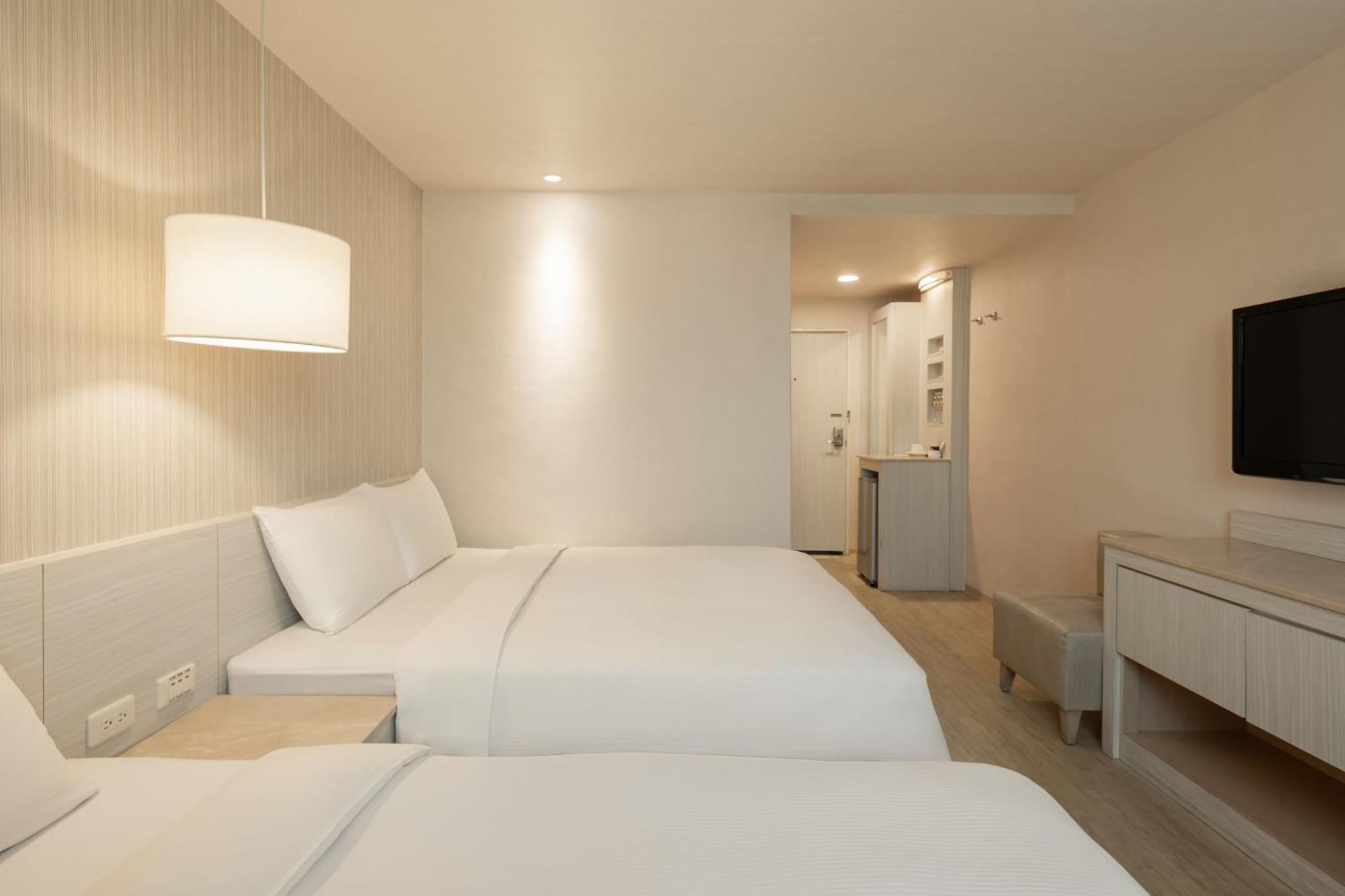 Kindness Hotel - Houyi Jiuru Kaohsiung Værelse billede